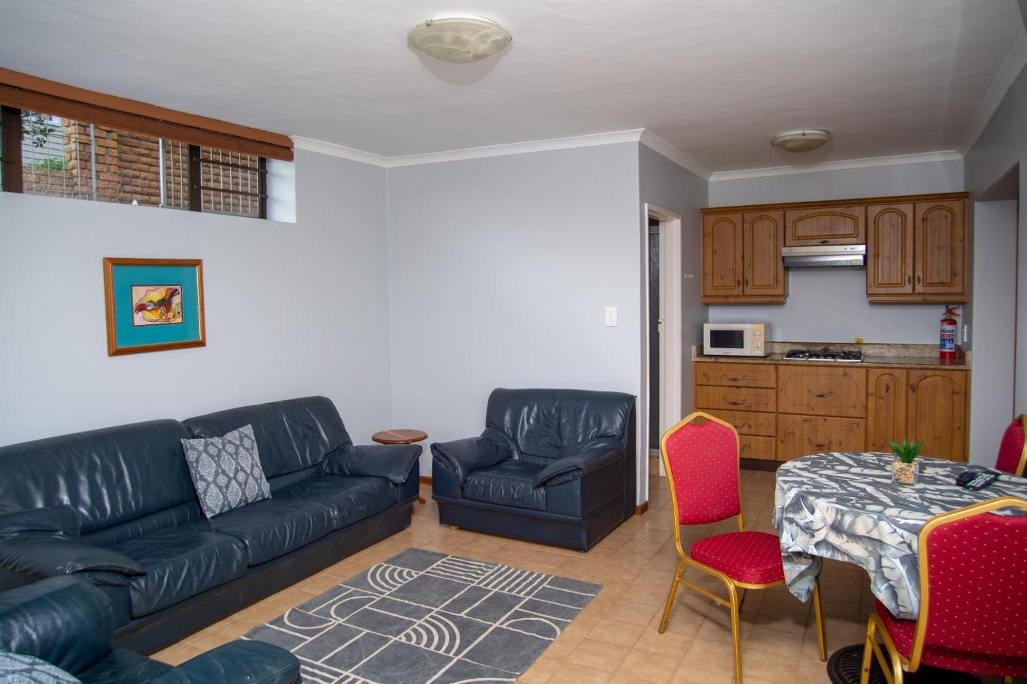 Great White Accommodation Kleinbaai エクステリア 写真