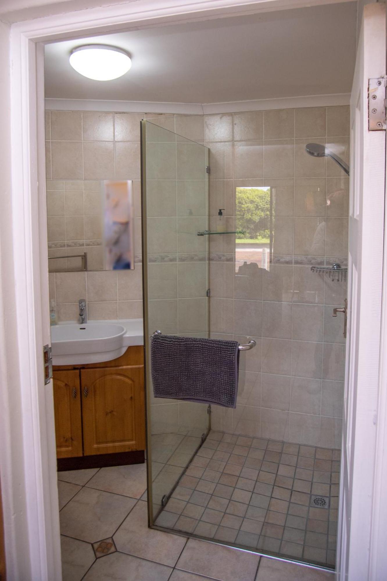Great White Accommodation Kleinbaai エクステリア 写真